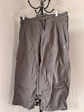 lululemon athletica Gray  cropped studio Pants